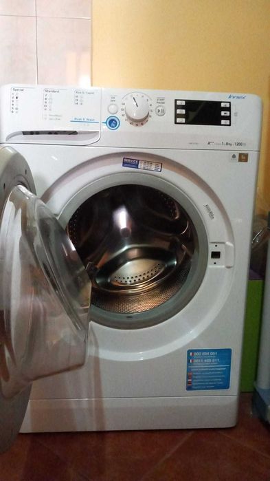 Maquina de lavar roupa