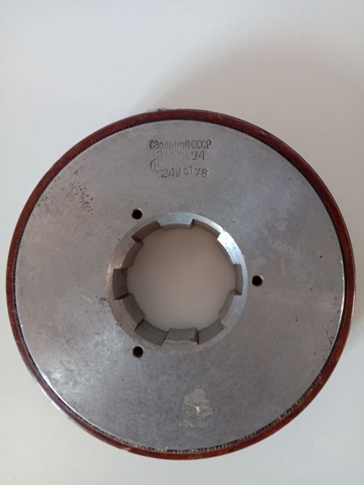 Электромуфта ЭМ42У4. 24V