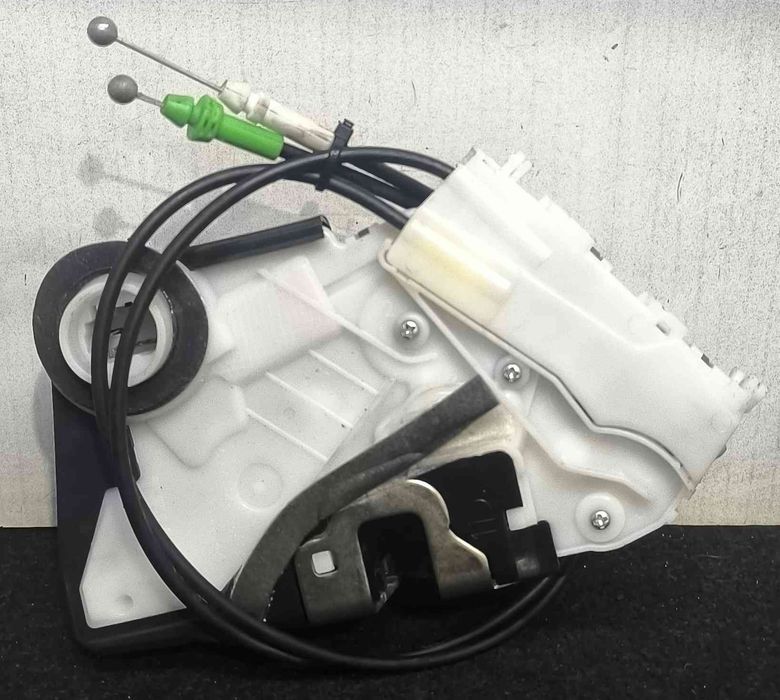 Fechadura / Fecho Porta Esquerdo T43-11140 - TOYOTA YARIS