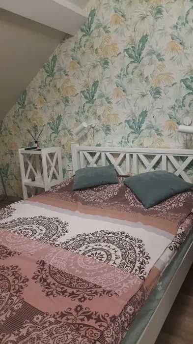 D1C  Сдам 2х уровневую гостинку ЖК Карамель, пер. Резниковский