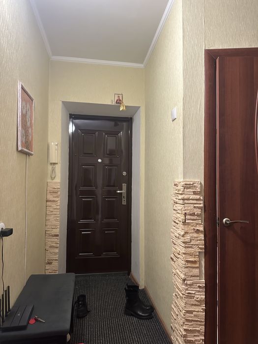Продам 2х кімн кв Центр, Круг, ремонт.