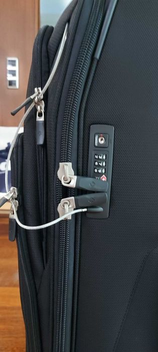 Mala de Viagem Samsonite 110L Com Garantia até 2026