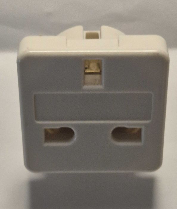 Adaptador de tomada de viagem Reino Unido para Europa