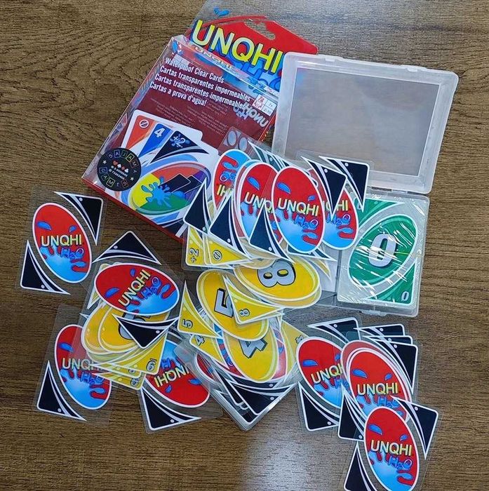 UNO H2O 108 Cartas PVC Plástico Transparente