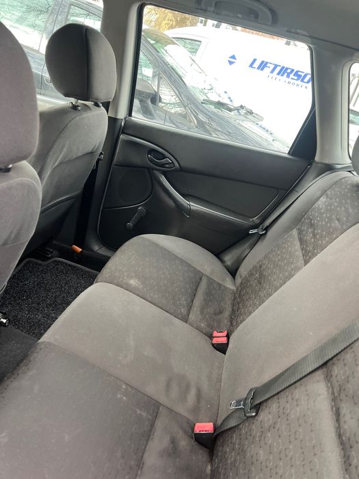 Ford Focus SW 1.4 - Gasolina