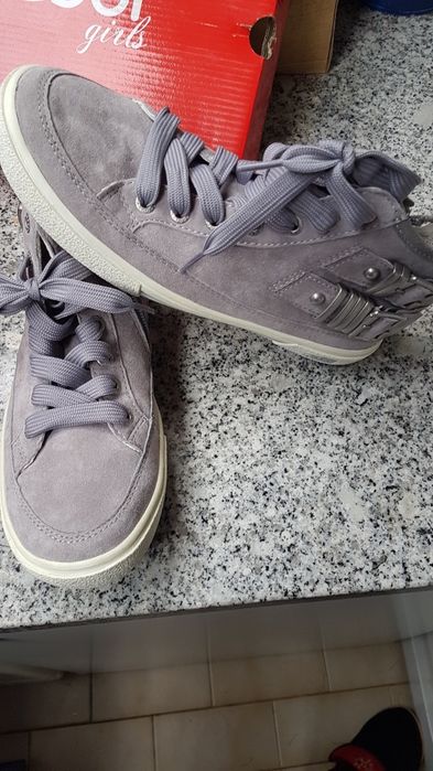 Sapatilhas Gabor 36 NOVAS- portes incluídos