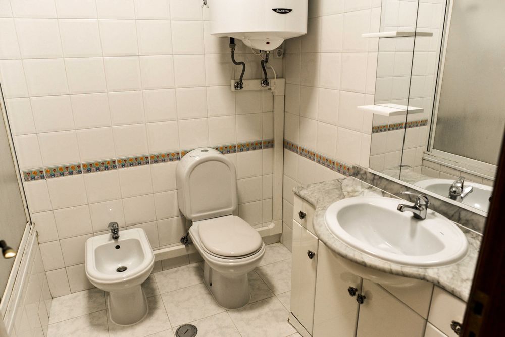 Quarto de casal (Excelente Localização)