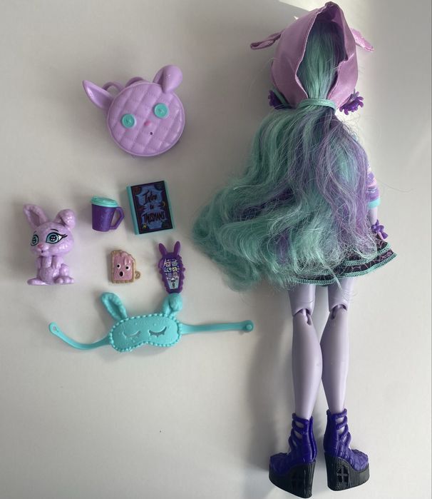 Монстер Хай Твайла Піжамна вечірка( повна комплектація )