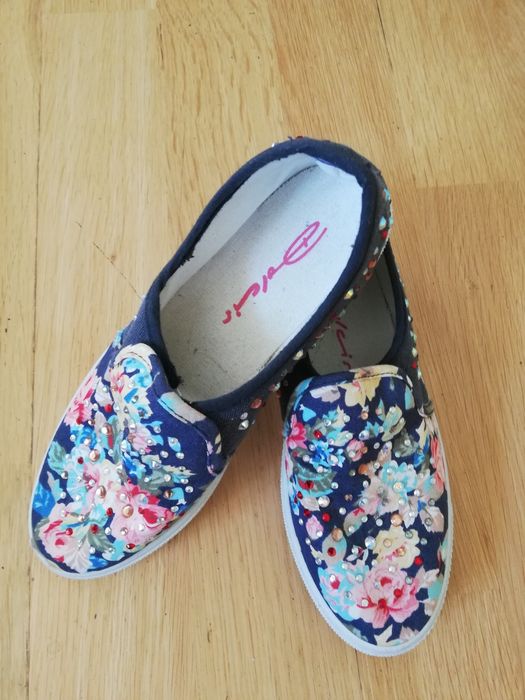 Buty tenisówki 35 USA WSUWANE Dolcis