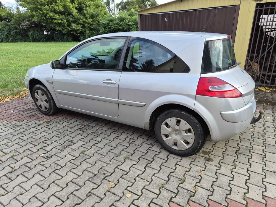 Renault Megane  z 2008 r.1600 bęzyna