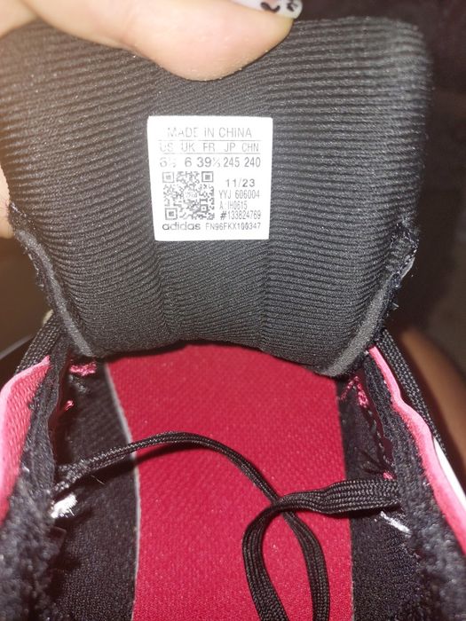 Жіночі кросівки Adidas Vento XLG Deluxe Black Grey Red чорні червоні легкі повсякденні стильні адіас