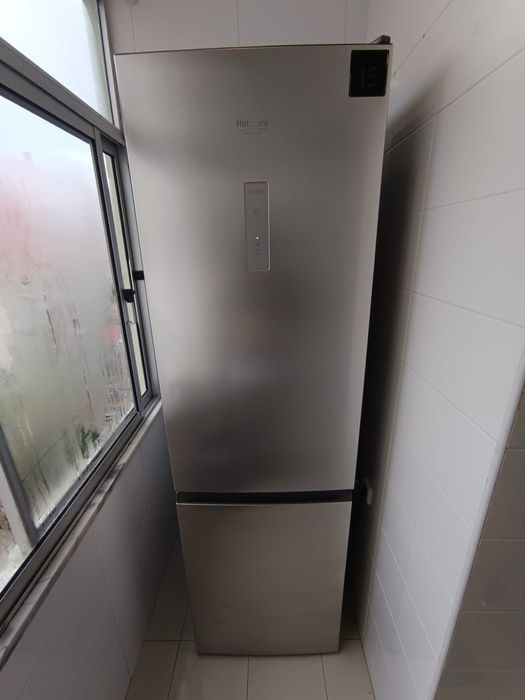 Frigorífico Combinado HOTPOINT