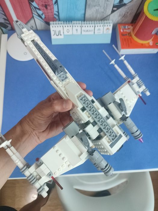 LEGO Star Wars X-Wing Fighter – Completo – Excelente estado