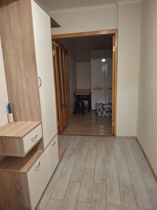 Сдаётся 2х ком-я квартира на ул. Небесной сотни 43