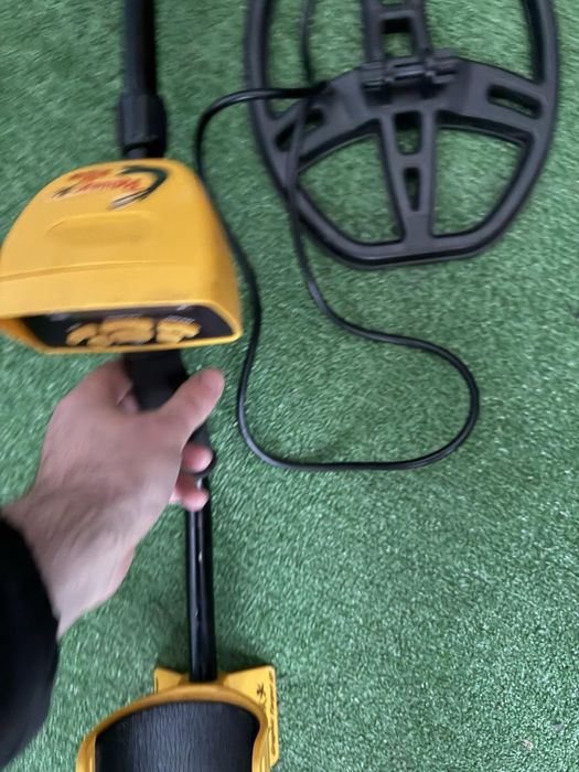 Металошукач Raider 400. Металлоискатель Ace