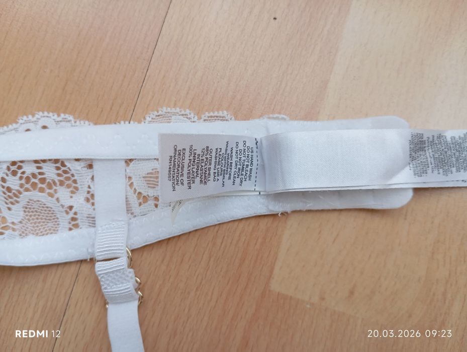 Biustonosz Censored 75C