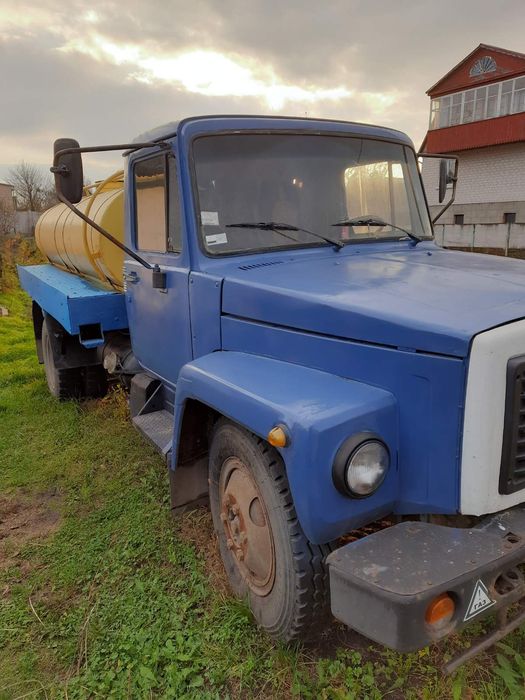 Молоковоз продам