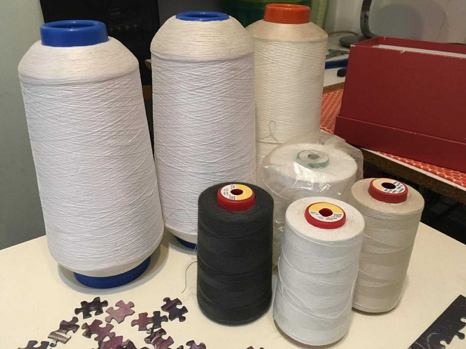 Lote de Linhas para Costura (Cores)