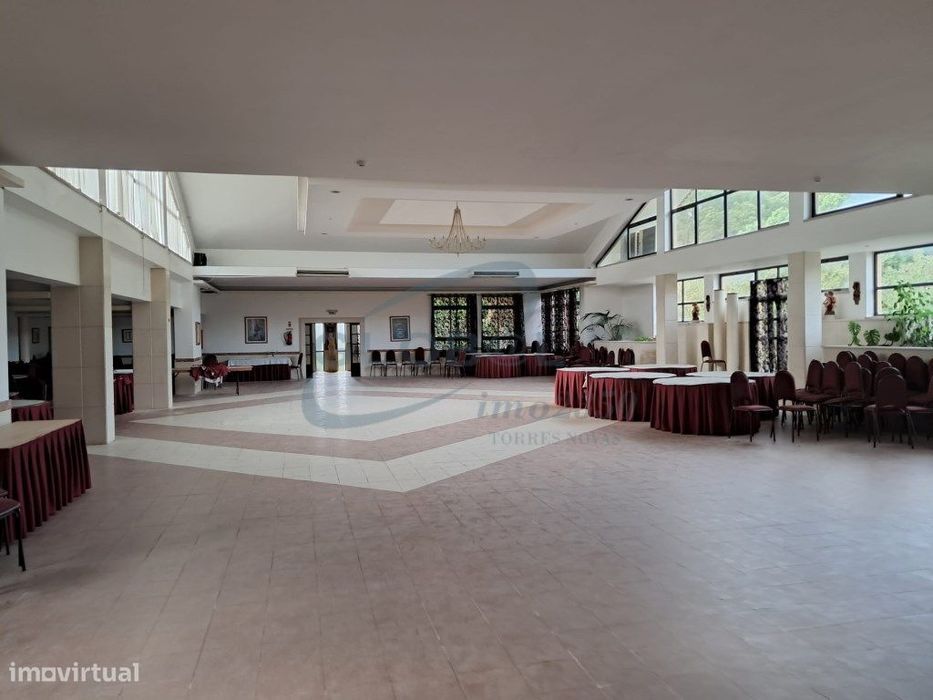 Oportunidade Única - Espaço de Eventos com Alojamento e Grande Pote...