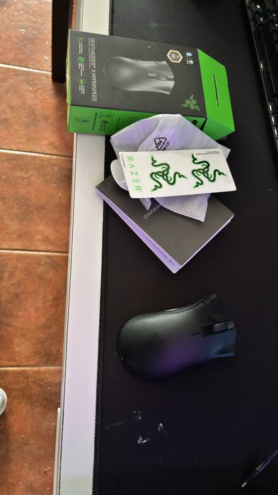 Razer deathadder v2 x hyperspeed