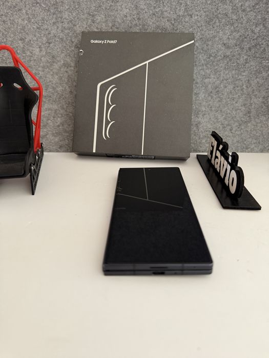 Troco/Vendo Samsung Z Fold 7 512GB JetBlack