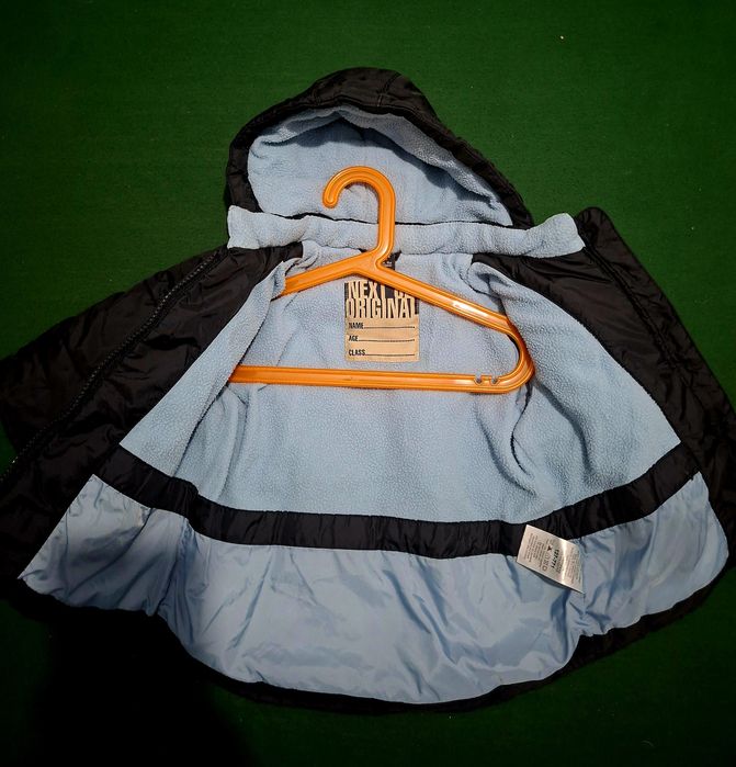 Kurtka zimowa chłopięca granatowa kurteczka NEXT r.74/80 na 6/9 mscy