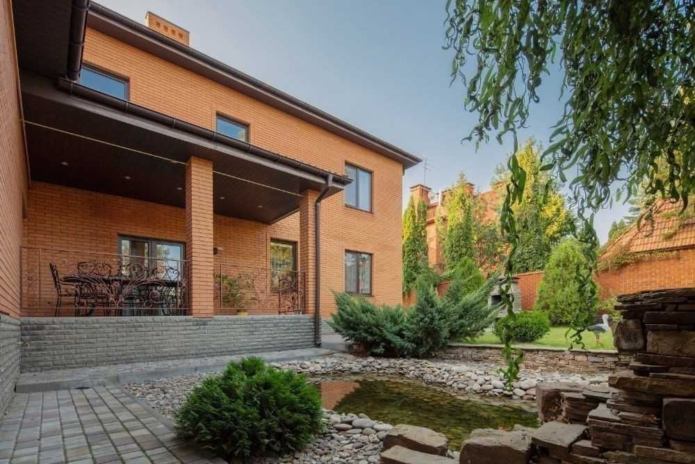 Продаж будинку  280кв.м.,  10 соток, Холодна Гора