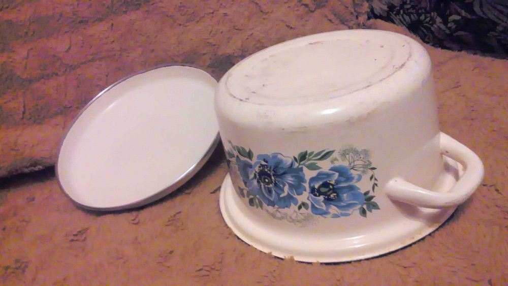 Кастрюля эмаль 3л