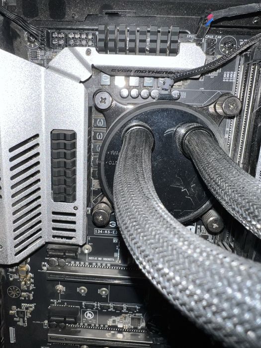 Ігровий сетап Core i9-9900KF / RTX 3080 10G / 32Gb B-die