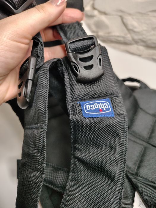 Оригінальна нагрудна сумка слінг переноска кенгуру Chicco EasyFit