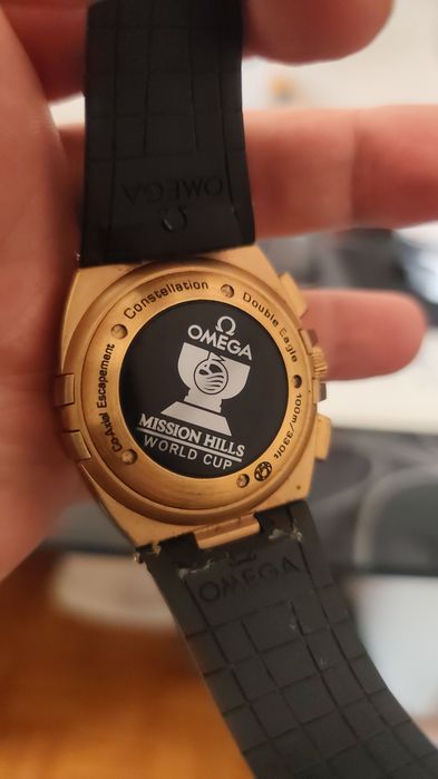 Ómega constelação