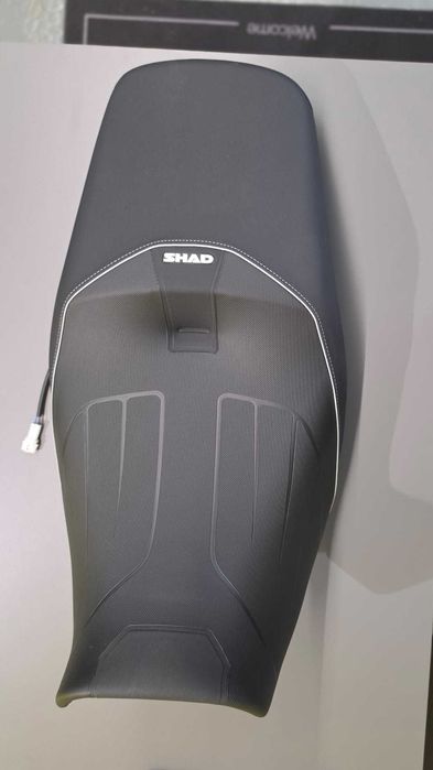 Banco confort 900 DSX SHAD - novo