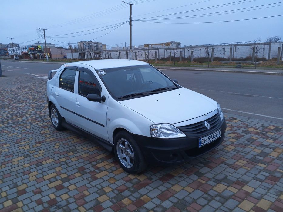 Срочно машина в отличном состоянии