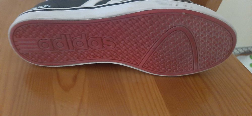 Tenis como novos homem/criança