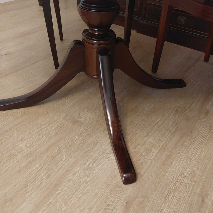 Mobília de Sala de Jantar – Como Nova!