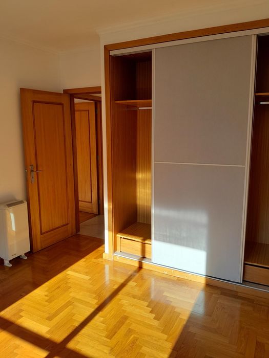 Alugo  T2 em Santa Maria de Lamas