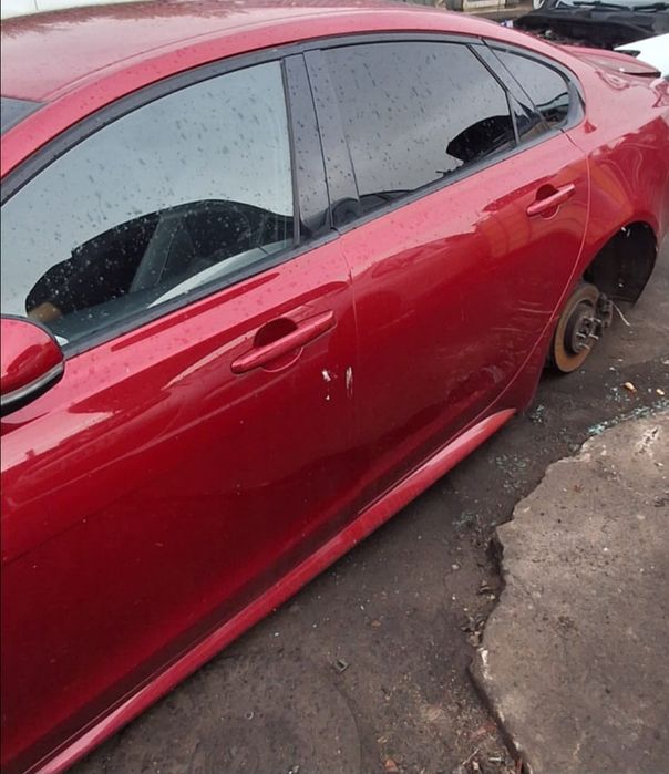 Drzwi lewe tylne jaguar XF 2016 R sport