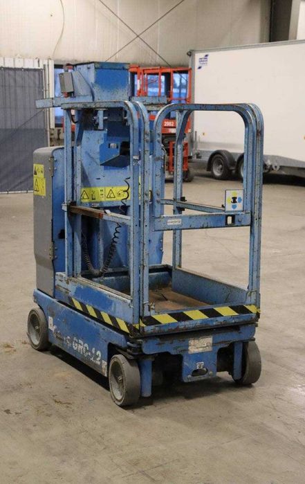 Plataforma elevatória elétrica Genie GRC-12 de 5,66 m (2016)