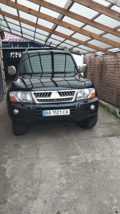 Mitsubishi Pajero 2005