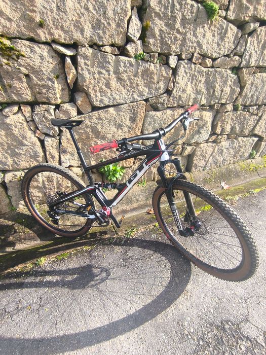 Bicicleta GT roda 29