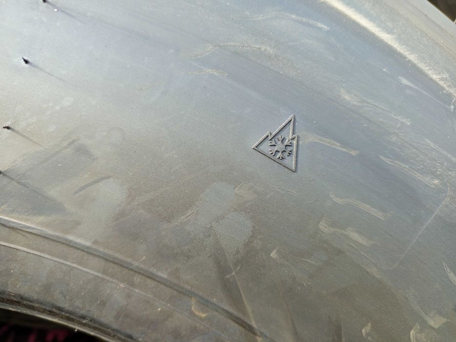 385/55R19,5 Advance naczepa