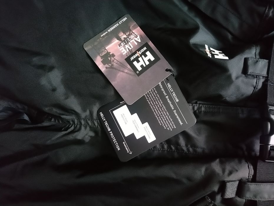 Новий утеплений комбінезон Helly Hansen M/L розмір