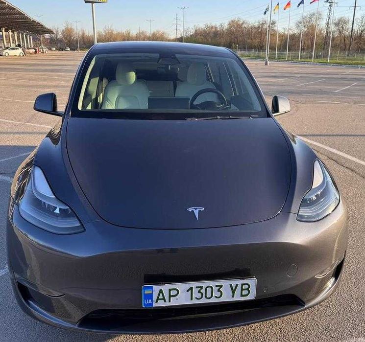 TESLA MODEL Y Performance 2022