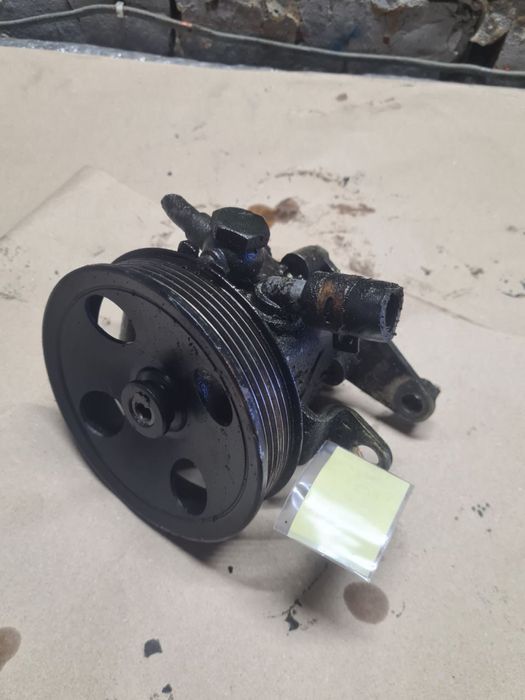 Насос гідропідсилювача керма 7613955133 для Nissan Primera P12 Нісан