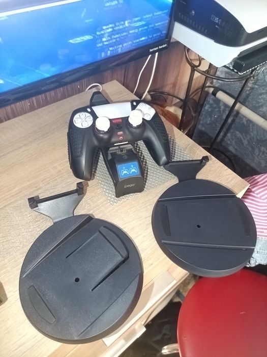 Підставка для консолі  ps5