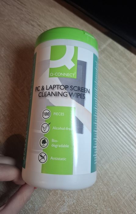 Chusteczki do czyszczenia ekranów PC i laptopów Q-Connect 100 sztuk