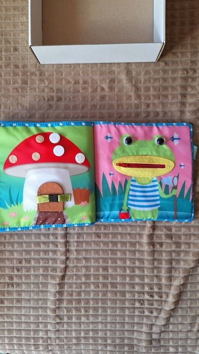 фетрова м'яка текстильна розвиваюча книжка bambini