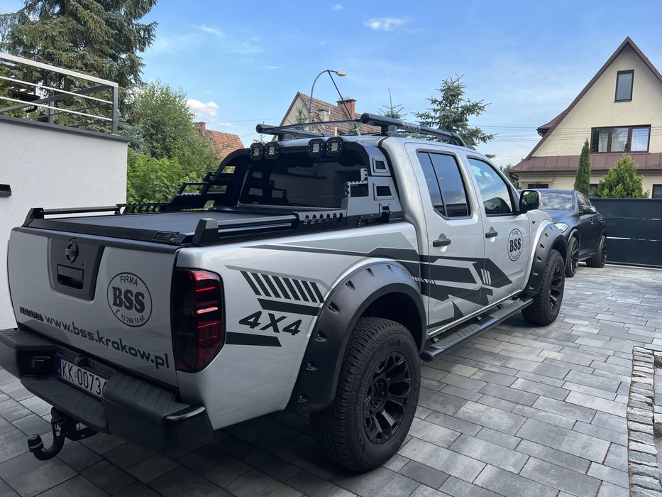 Roleta aluminiowa paki bagażnika Nissan Navara D40 161cm