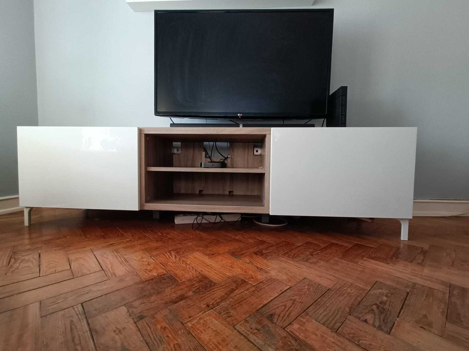 Móvel TV ikea Besta