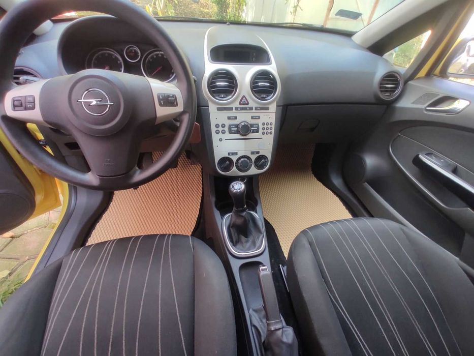 РОЗПРОДАЖ EVA ЕВА Коврики в авто багажник Audi Opel Chevrolet + 2 Шильдики